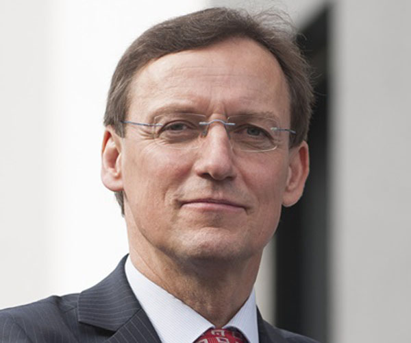 Dr. Werner Loose