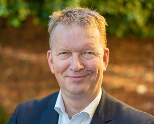 Dr. Wilhelm Claussen